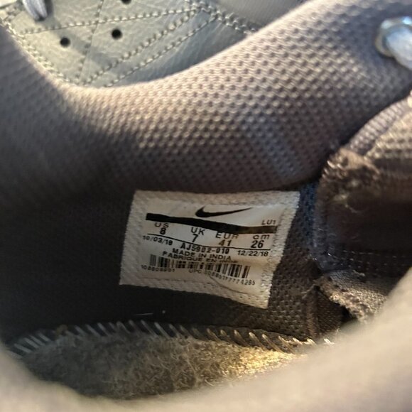 Men’s Nike Fly By Low II AJ5902-010 basketball shoe Size 8 - Picture 3 of 4